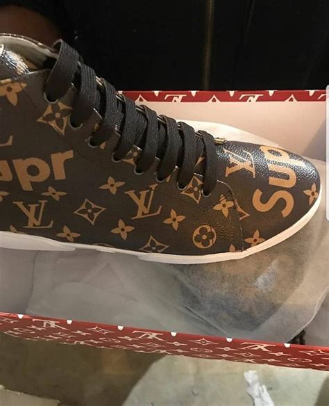 louis vuitton supreme heup tas|louis vuitton supreme shoes.